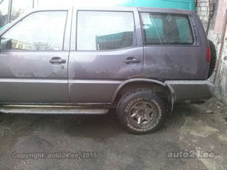 Nissan Terrano 2.4 R4 91kW