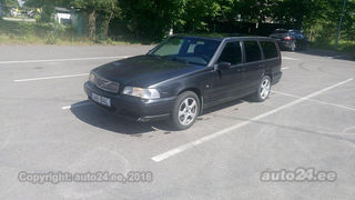 Volvo V70 2.0 166kW
