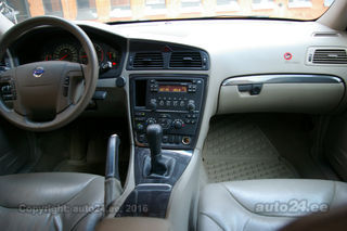 Volvo V70 2.4 R5 103kW