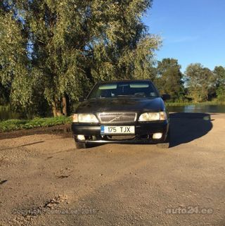 Volvo V70 2.5 R5 103kW