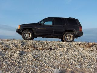 Jeep Grand Cherokee Limited 5.2 V8 156kW