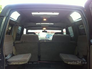 Land Rover Discovery 2.5 300 TDI 83kW