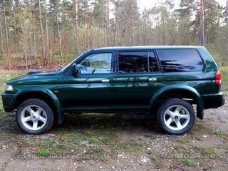 Mitsubishi Pajero Sport 2.5 73kW