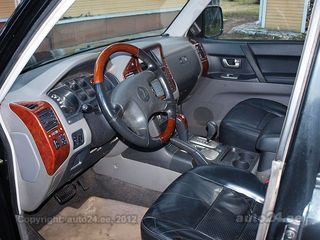 Mitsubishi Pajero Elegance 3.2 DID 118kW