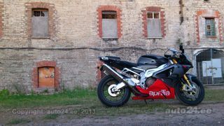 Aprilia RSV1000R 1.0 V2 105kW