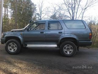 Toyota 4-Runner HILUX SURF 2.4 TD 66kW