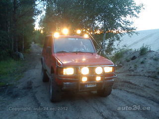 Isuzu Trooper 2.6 83kW