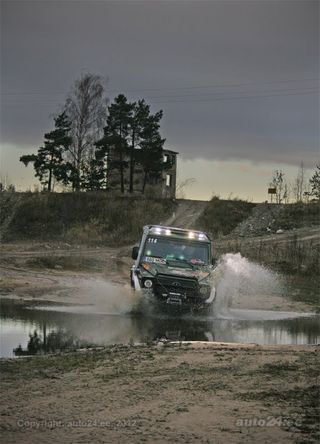 Mercedes-Benz G 300 3.0 R5