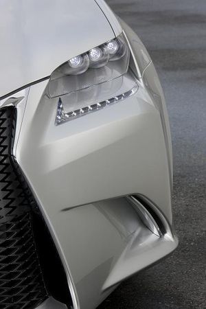 Lexuse hübriidajamiga ideeauto LF-Gh Lexuse hübriidajamiga ideeauto LF-Gh