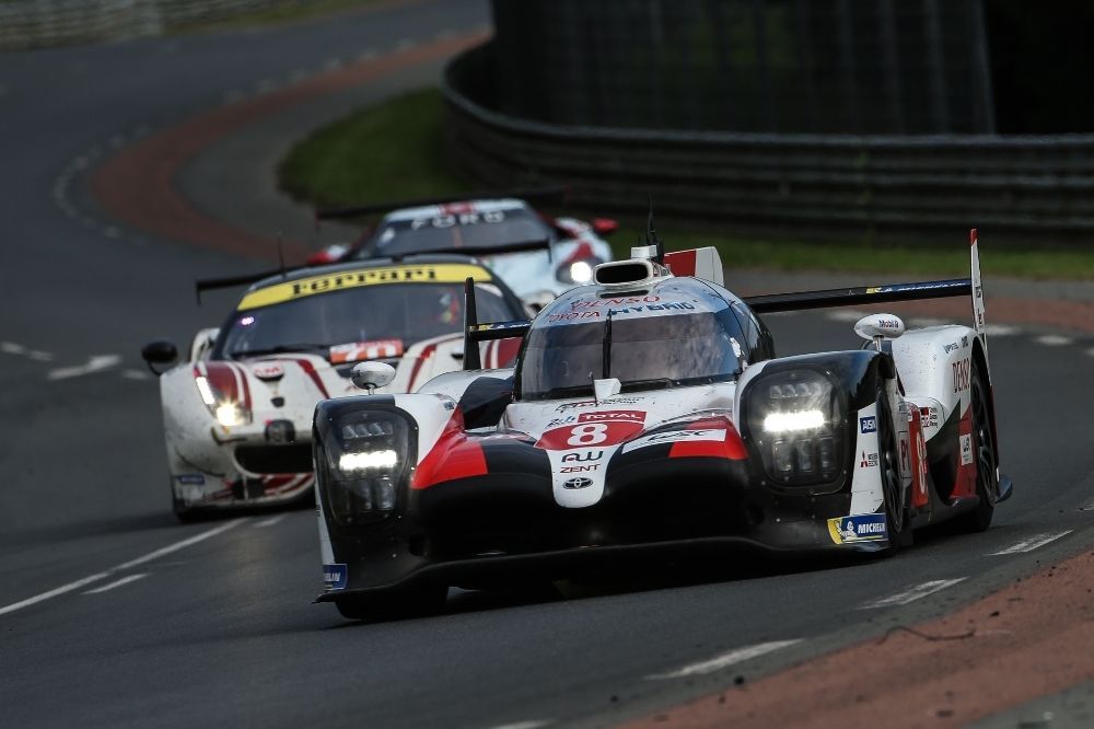 Le Mans 24-tunni sõidu võitsid Alonso, Buemi ja Nakajima